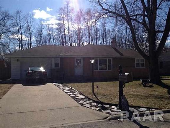 2nd image of 4704 Crystal Ave