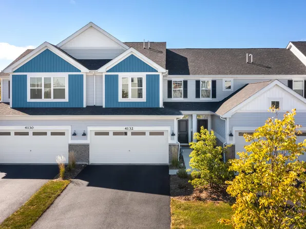 4132 Calder Ln, Aurora, IL 60504