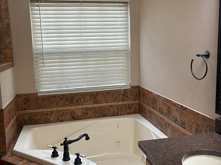 1740 Barber Rd — Photo 14