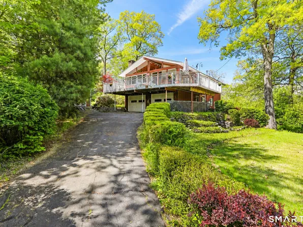 4 Alan Road, Danbury, CT 06810