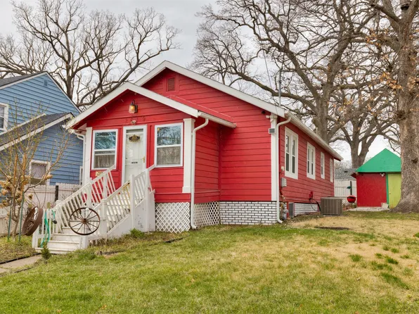 2619 Prospect Rd, Des Moines, IA 50310