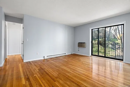 22 Branchfield St #B4 Photo 1