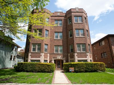 816 S Maple Ave APT 2S, Oak Park, IL, 60304