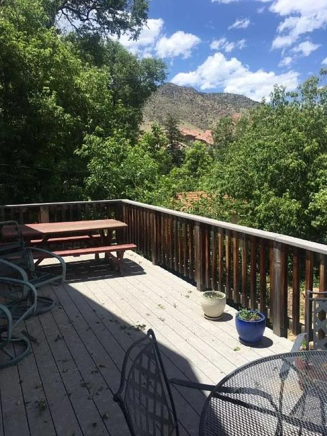 3 bed, 1422 sqft, $3,900 — Photo 2