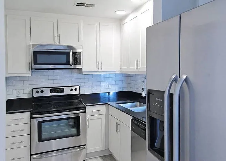 Vista Lofts — Photo 2