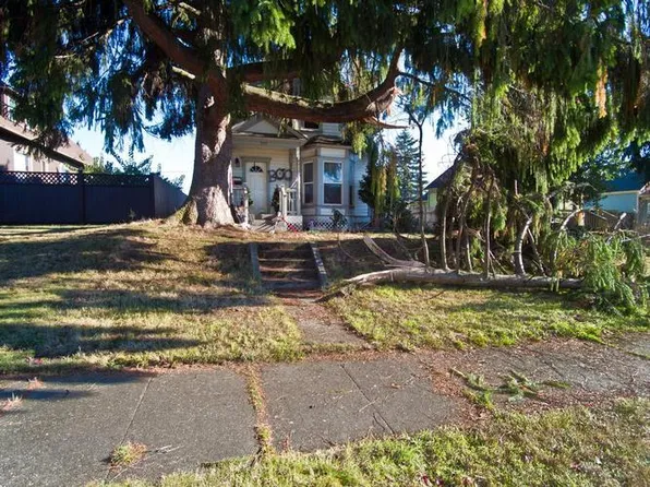 2417 Harrison Ave, Everett, WA 98201