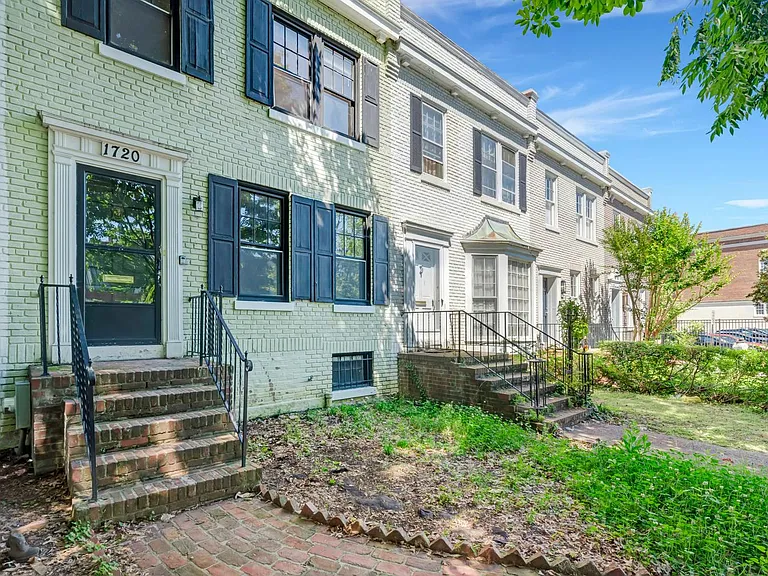 1720 34th St NW — Photo 1