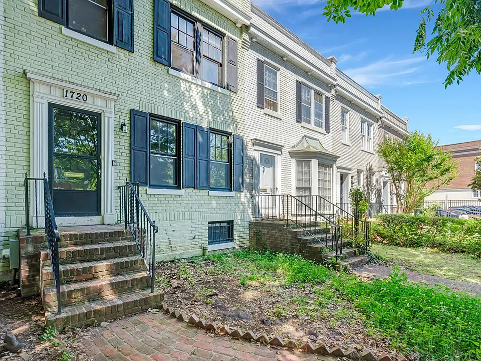 1720 34th St NW