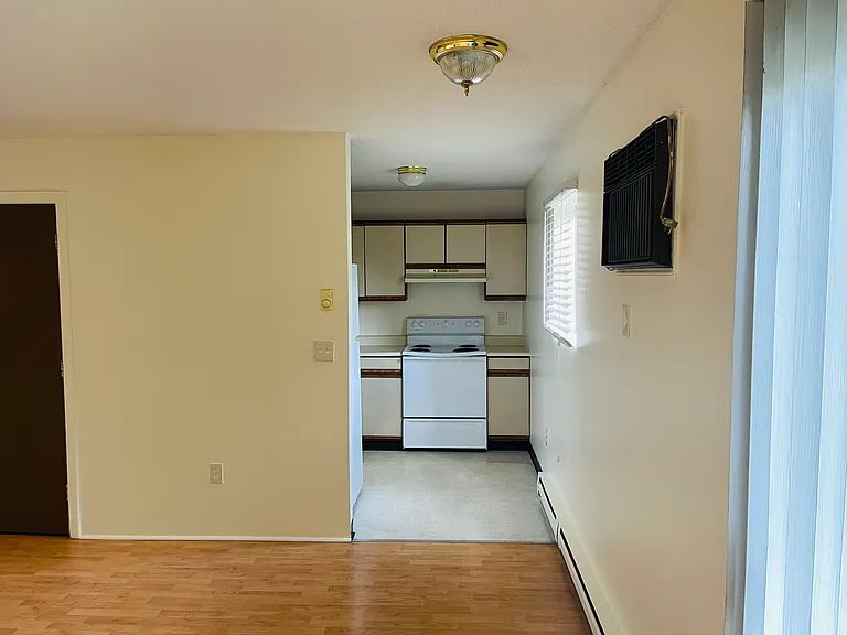 27 Maple Ave #2 — Photo 7