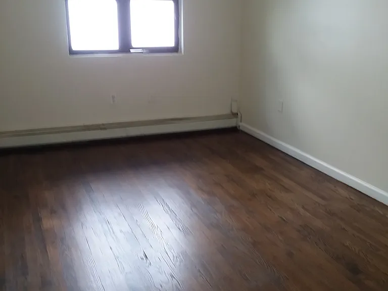 27 Stuyvesant Ave #2A — Photo 10