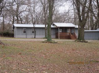 10543 Browning Rd, Gentry, AR 72734