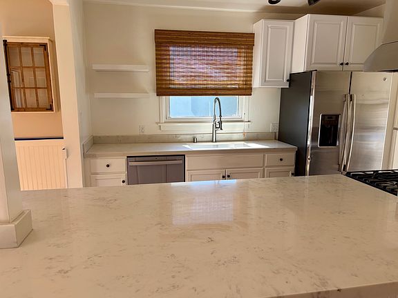3rd image of 4319 Bel Aire Dr