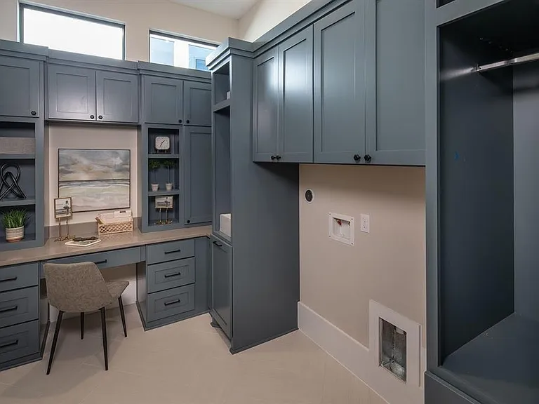 11502 Lago Bella Dr — Photo 16