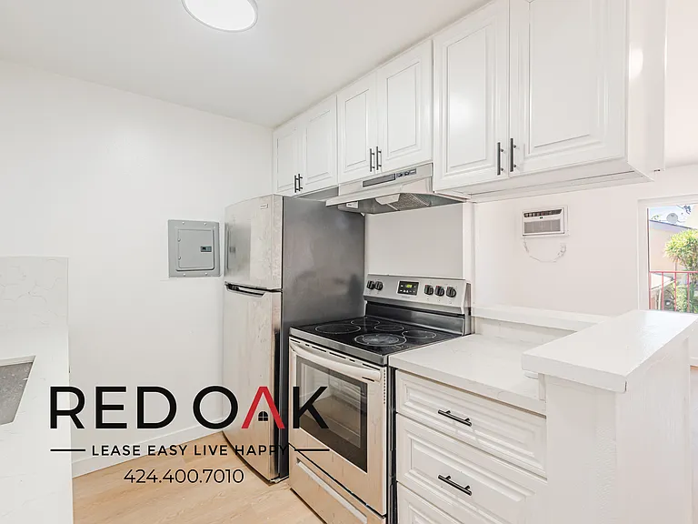 11051 Barnwall St #11 — Photo 10