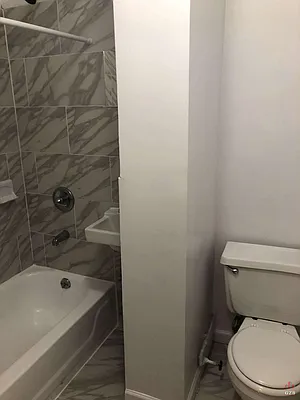 Rented by Avenues Real Estate | media 7