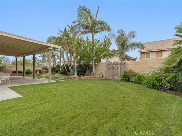5422 Osprey Ct, Fontana, CA 92336