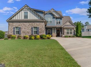 6013 Linda Way, Locust Grove, GA 30248