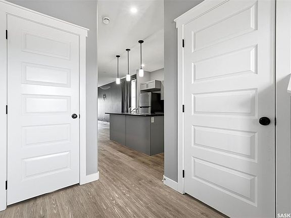 4th image of UNIT 7-3960 7th AVENUE E