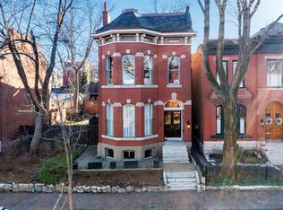 2008 Rutger St, Saint Louis, MO 63104