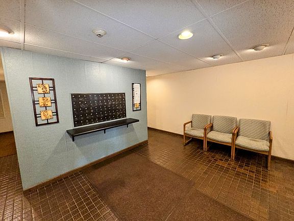 5th image of 505 Redondo Dr APT 504