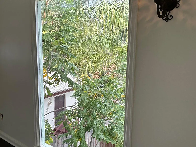 1517 Elevado St #SOURCE — Photo 34