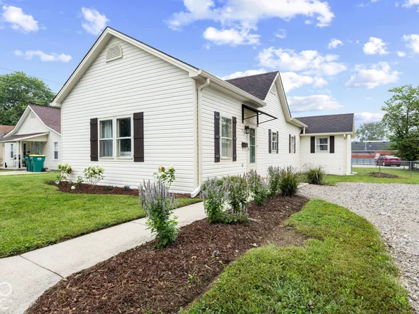 649 Young St, Franklin, IN 46131