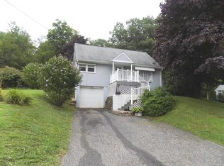 160 Glendale Ave, Winchester, CT 06098
