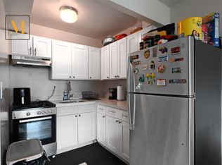 30-32 31st St #4A, Astoria, NY 11102