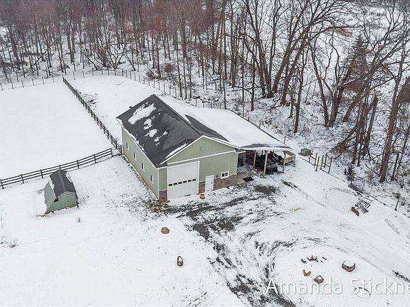 5th image of 4343 S Montcalm Ave