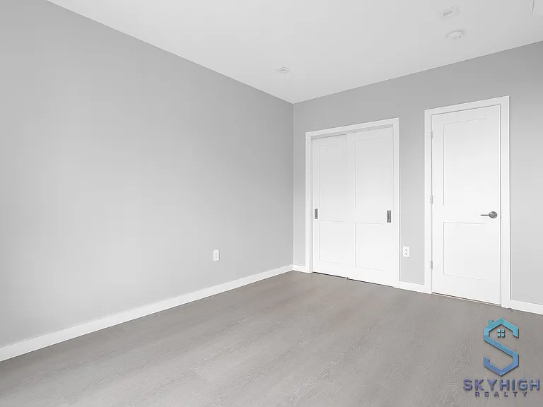 4308 52nd St #604 — Photo 13