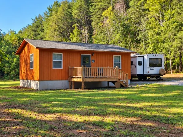 375 Cagle Rd, Tellico Plains, TN 37385