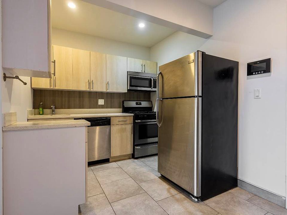 1st image of 426 E 120th St #4B