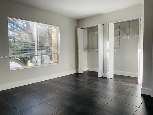 2405 NW 33rd St #1208 Photo 1