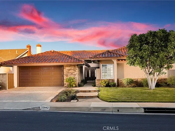 22842 Buendia, Mission Viejo, CA 92691