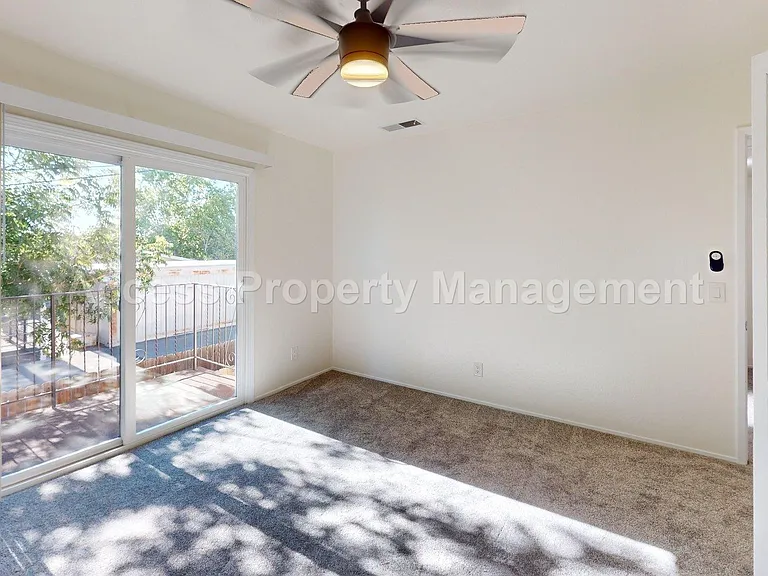 229 Starr Ave — Photo 22
