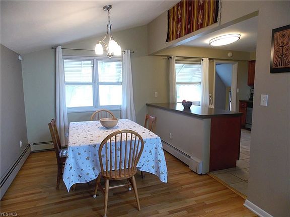 4th image of 2777 Friar Dr