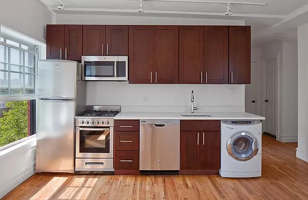 Rented by Living New York | media 9