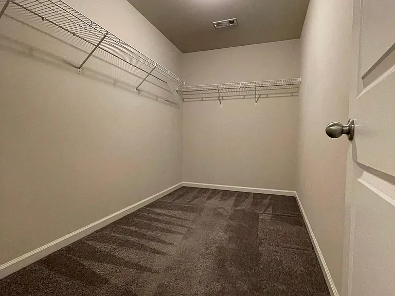 2028 Teagen Ct — Photo 18