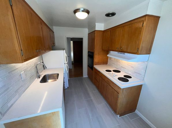 5319 Broadway Ter APT 102