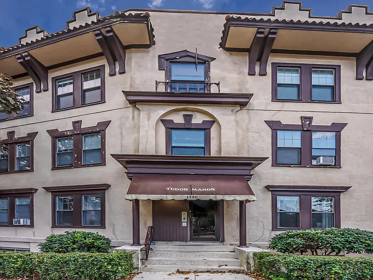 1730 Commonwealth Ave #7 — Photo 24