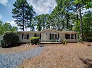 140 Pine Valley Ln, West End, NC 27376
