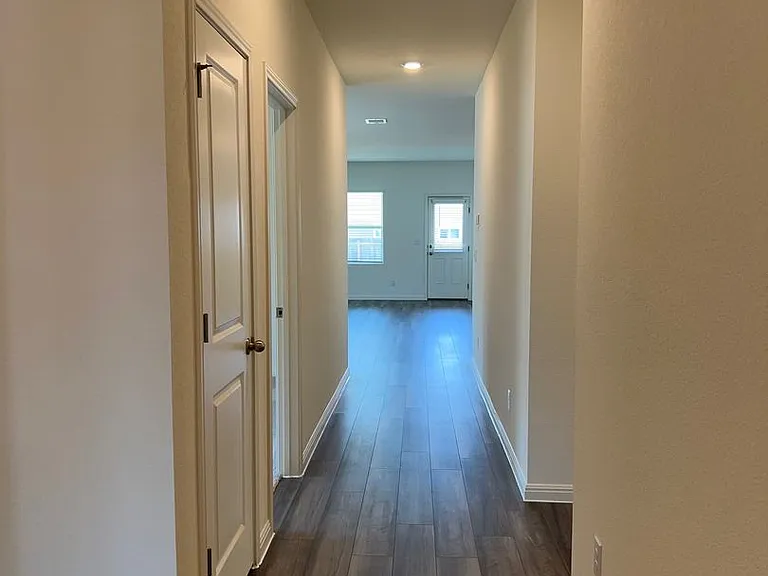130 Rubrum Rd — Photo 2