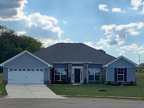 210 Gwynns Fall Trl, Huntsville, AL 35810