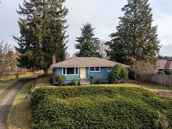 3rd image of 5611 NE 72nd Ave