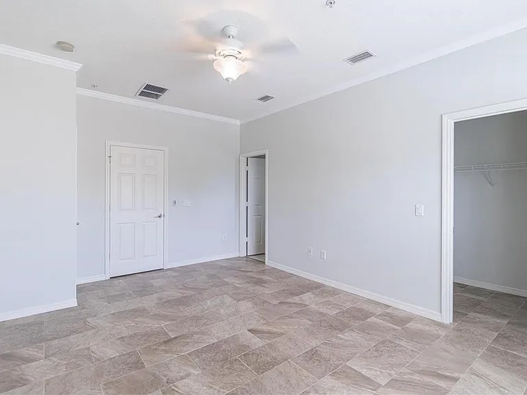 7231 Hamilton Rd — Photo 12