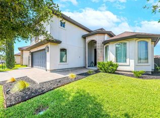 214 Brahea Dr, Laredo, TX 78045