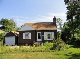 4695 Akins Rd, North Royalton, OH 44133