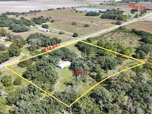 979 N Fm 647 Rd, Louise, TX 77455