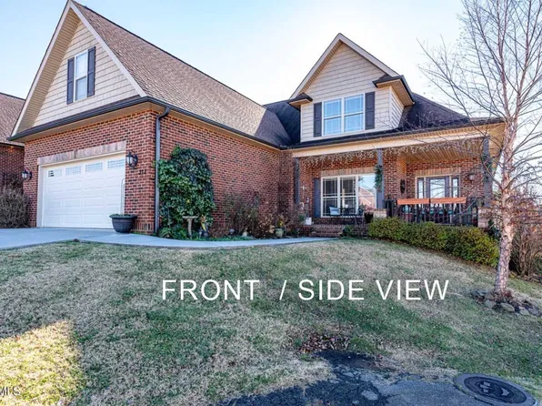 312 Royal Oaks Dr, Maryville, TN 37801