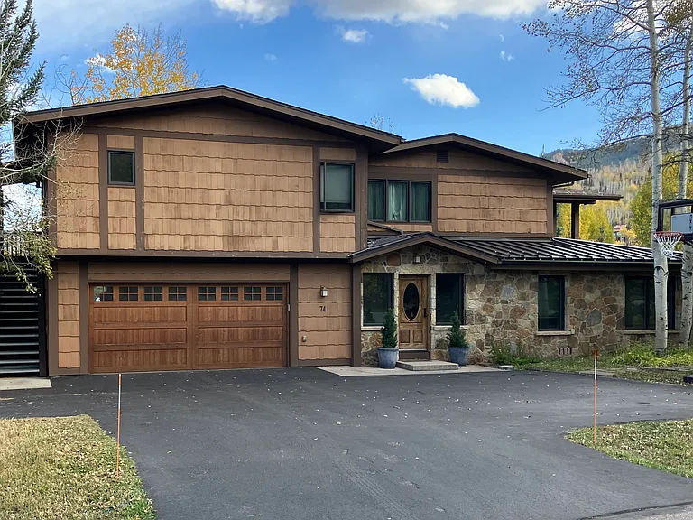 74 Martingale Ln #ADU — Photo 1